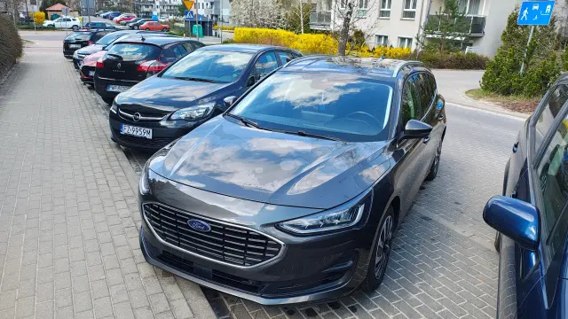FORD Focus Titanium