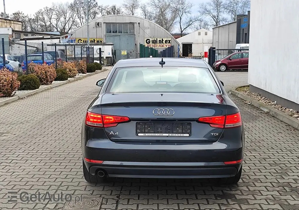 AUDI A4 Limousine 2.0 TDI ultra S tronic design