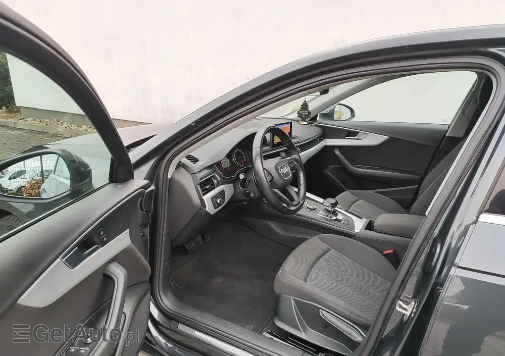 AUDI A4 Limousine 2.0 TDI ultra S tronic design