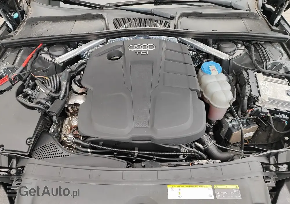 AUDI A4 Limousine 2.0 TDI ultra S tronic design