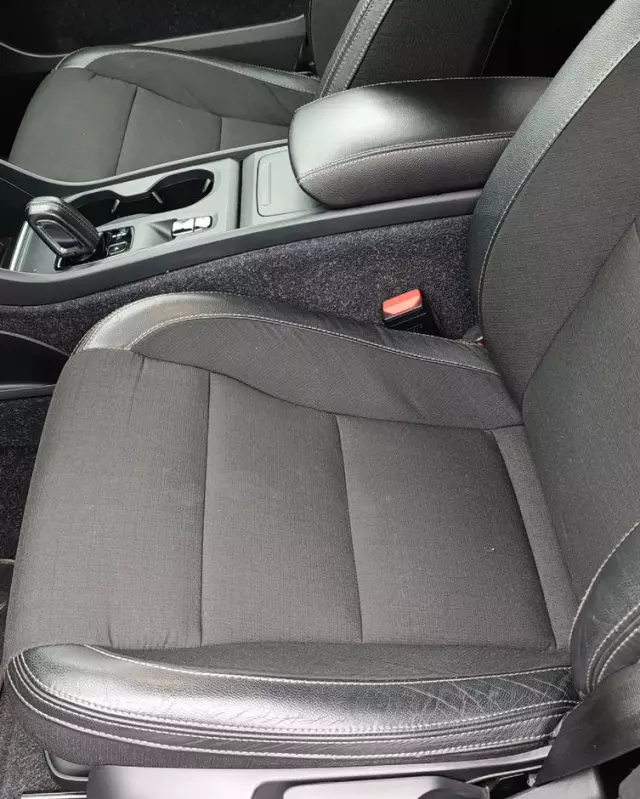 VOLVO XC 40 D3 AWD Geartronic Momentum Pro