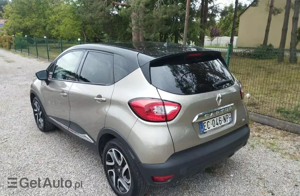 RENAULT Captur 