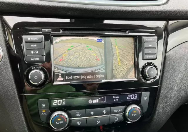 NISSAN Qashqai 1.3 DIG-T N-Connecta