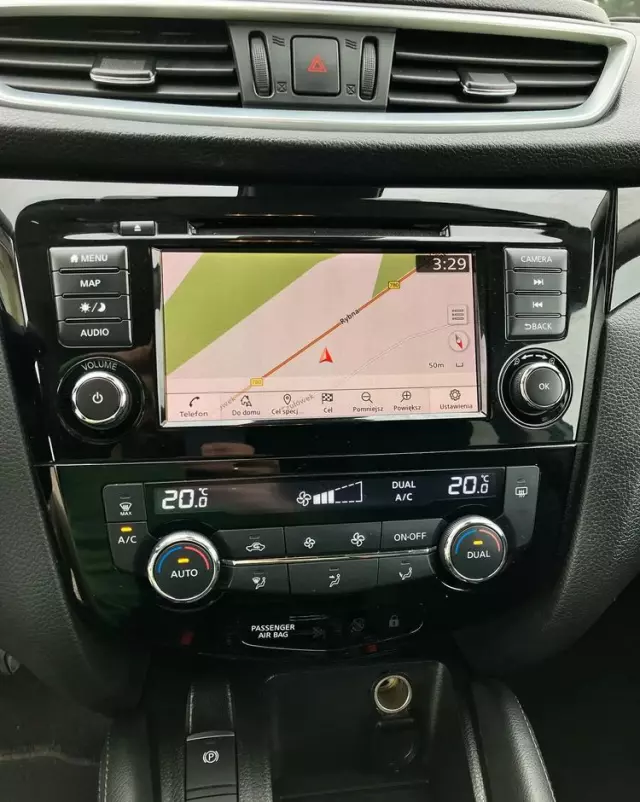 NISSAN Qashqai 1.3 DIG-T N-Connecta