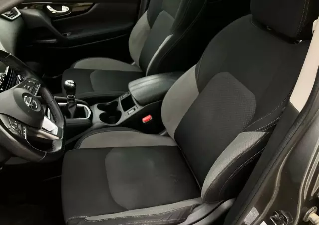 NISSAN Qashqai 1.3 DIG-T N-Connecta
