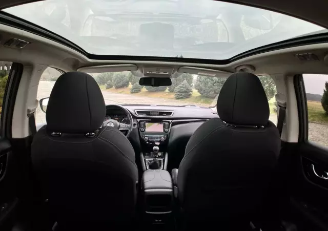 NISSAN Qashqai 1.3 DIG-T N-Connecta