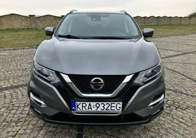 NISSAN Qashqai 1.3 DIG-T N-Connecta