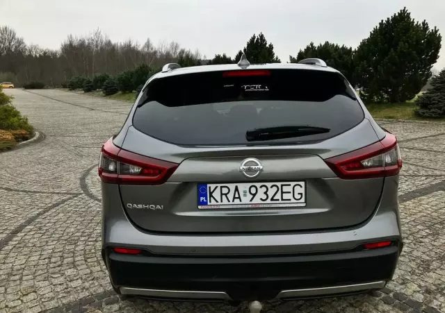NISSAN Qashqai 1.3 DIG-T N-Connecta