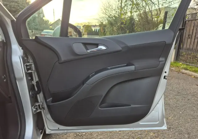 OPEL Meriva 1.4 Edition