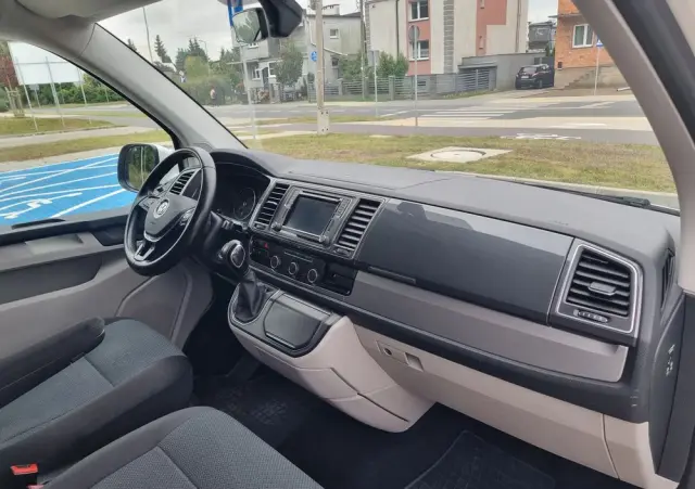 VOLKSWAGEN Transporter 