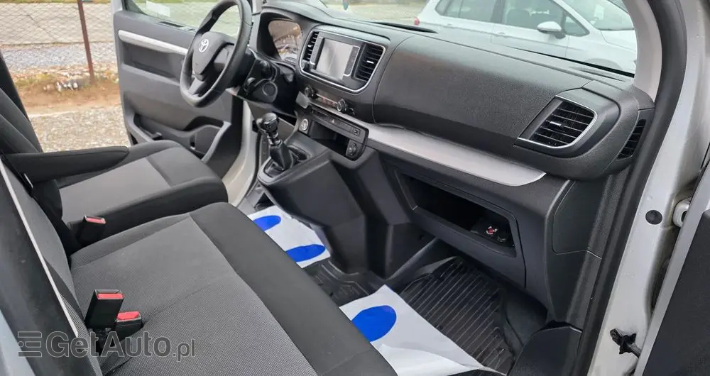 TOYOTA Proace Verso 2.0 D4-D Long Family