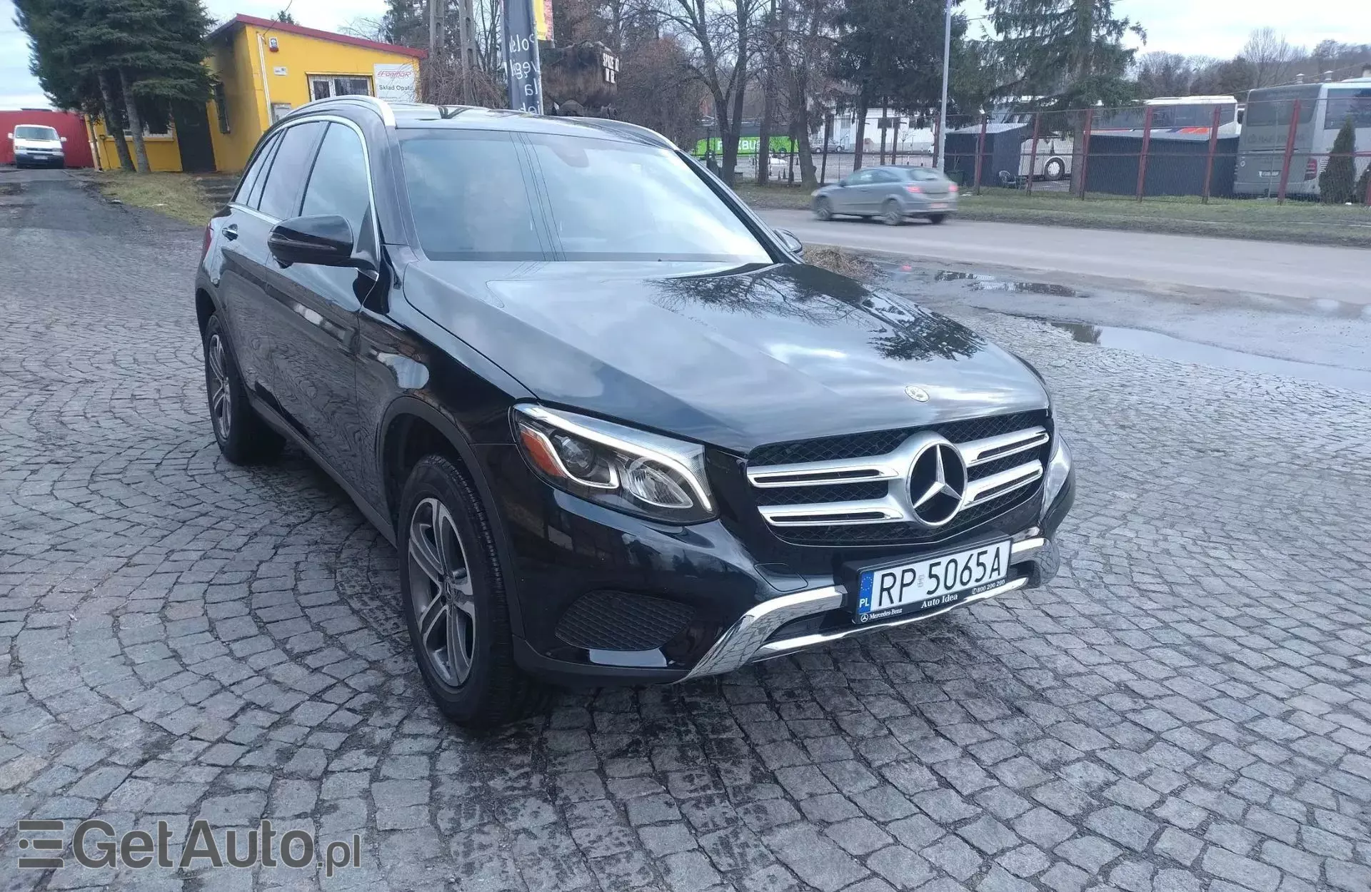 MERCEDES-BENZ GLC 