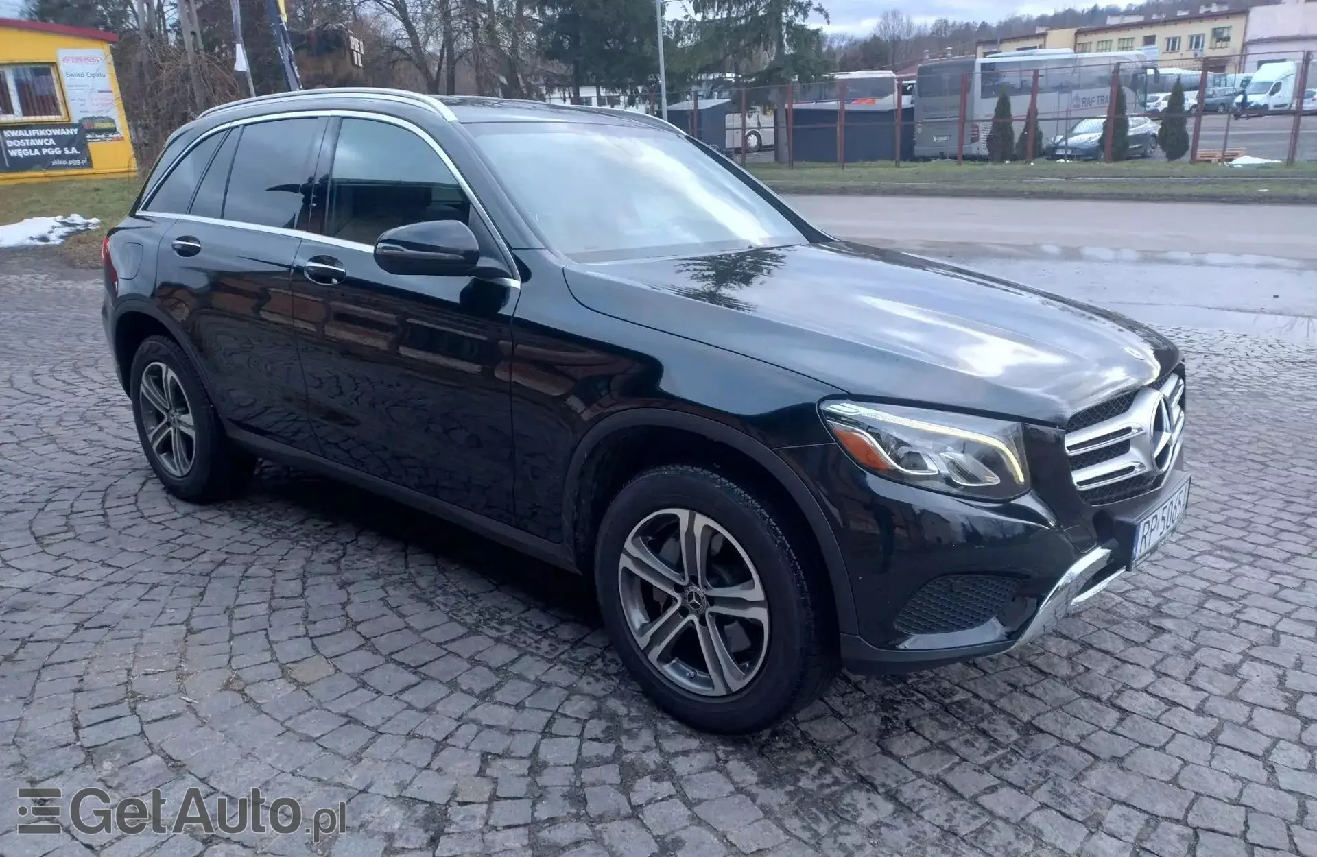 MERCEDES-BENZ GLC 