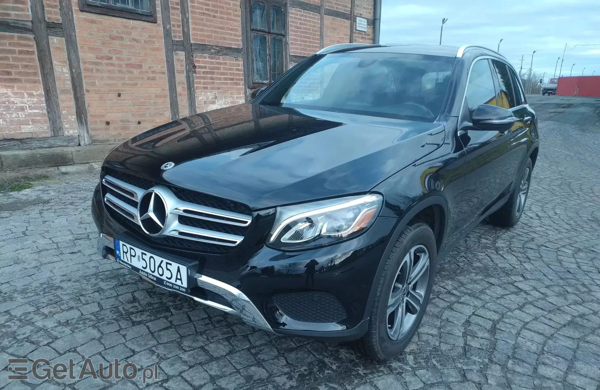 MERCEDES-BENZ GLC 