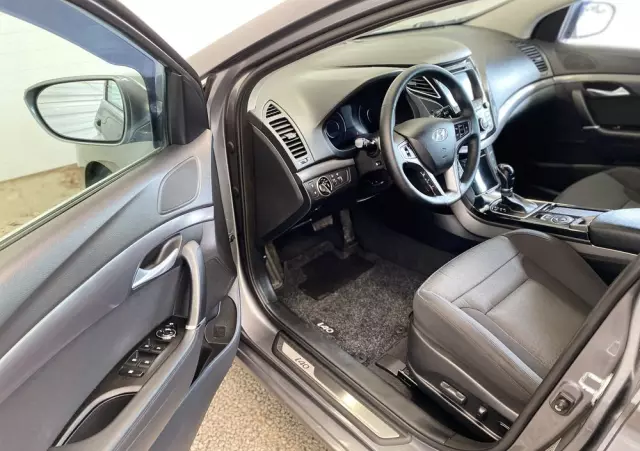 HYUNDAI I40 1.7 CRDi Premium DCT