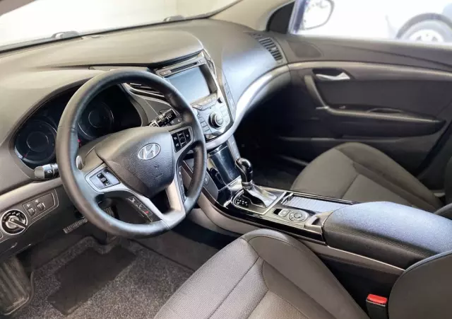 HYUNDAI I40 1.7 CRDi Premium DCT