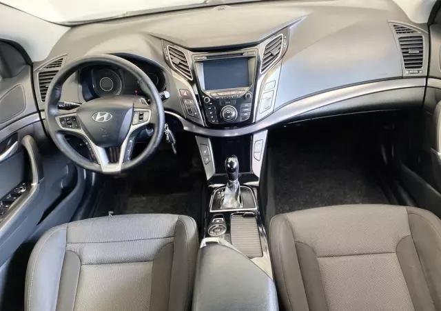 HYUNDAI I40 1.7 CRDi Premium DCT