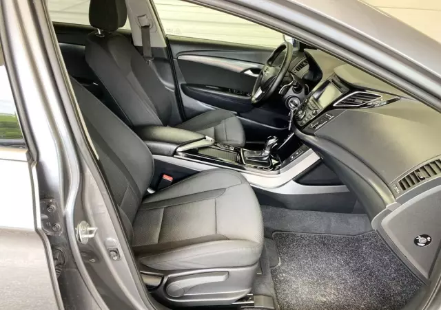 HYUNDAI I40 1.7 CRDi Premium DCT