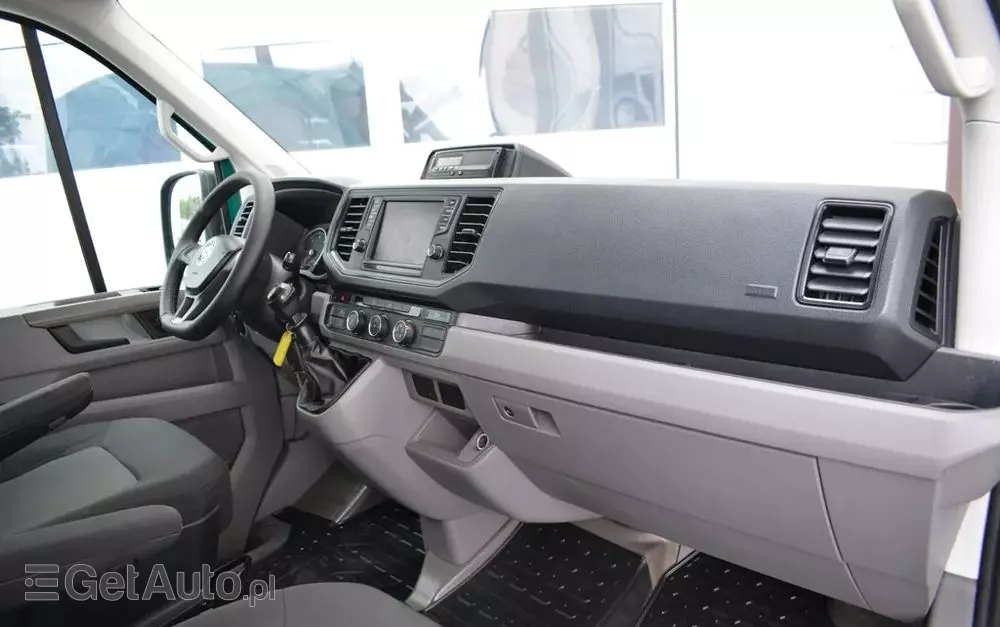 VOLKSWAGEN CRAFTER II brygadówka 