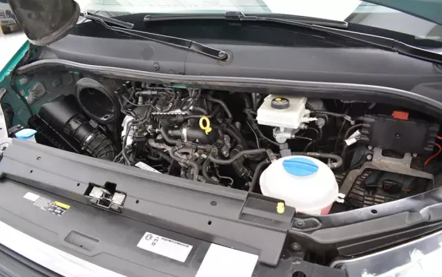 VOLKSWAGEN CRAFTER II brygadówka 