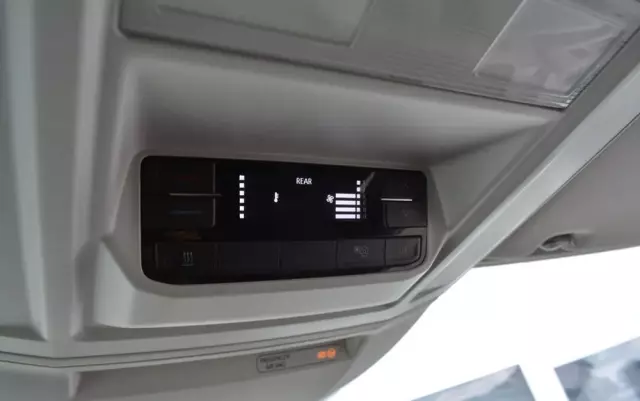 VOLKSWAGEN CRAFTER II brygadówka 