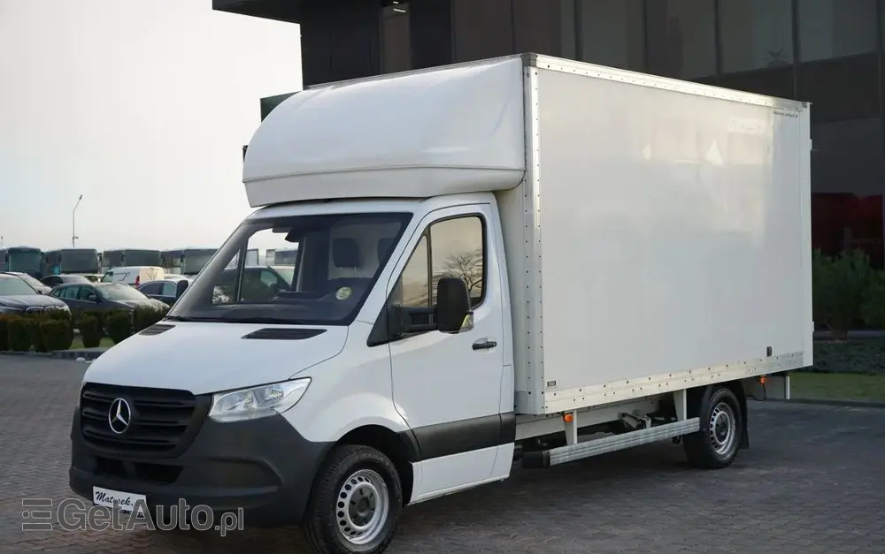 MERCEDES-BENZ SPRINTER / KONTENER / 2019 ROK 