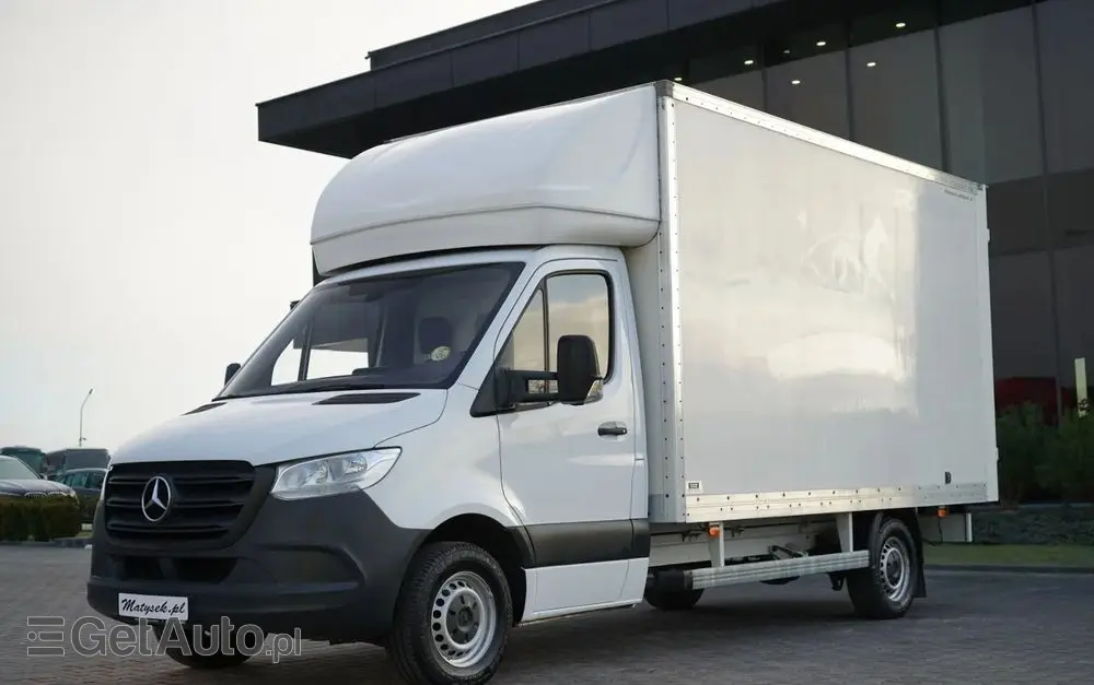 MERCEDES-BENZ SPRINTER / KONTENER / 2019 ROK 