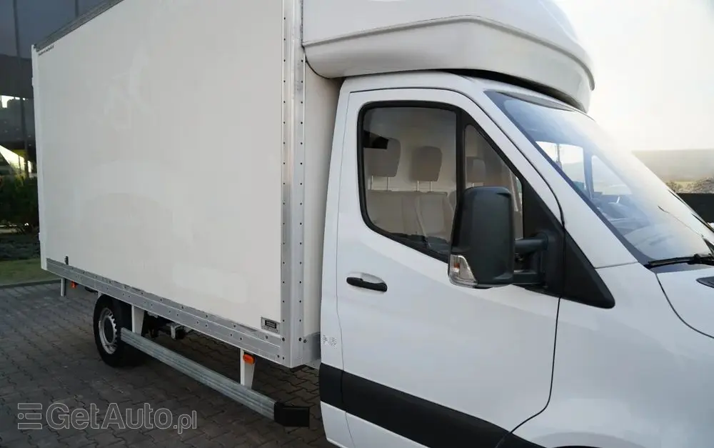 MERCEDES-BENZ SPRINTER / KONTENER / 2019 ROK 