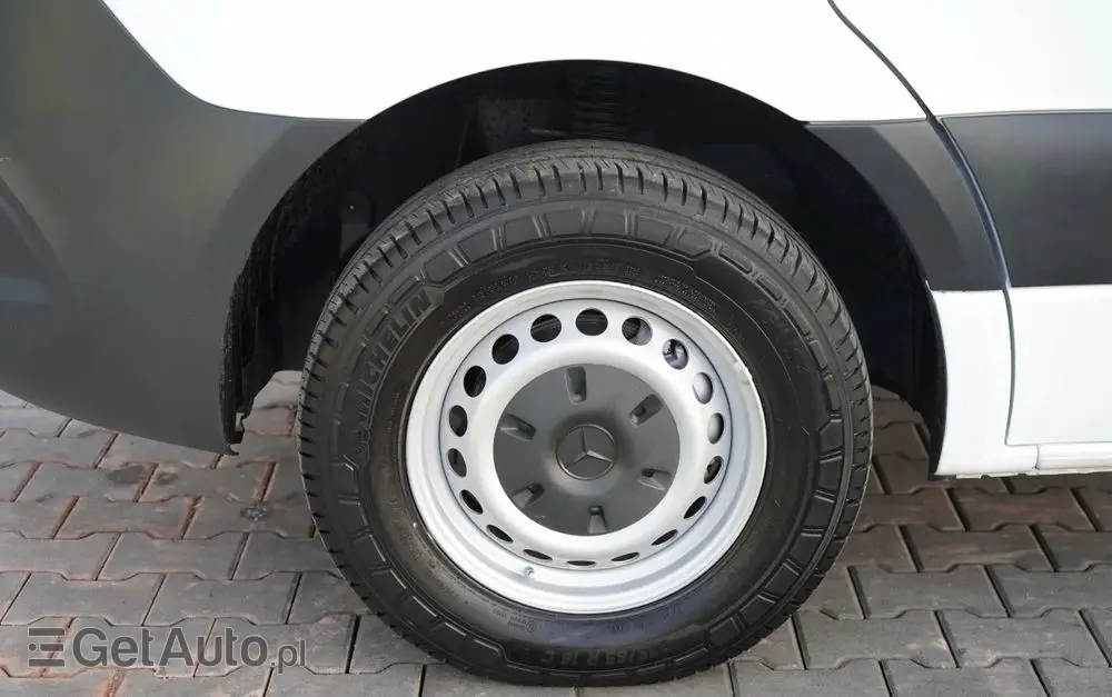 MERCEDES-BENZ SPRINTER / KONTENER / 2019 ROK 