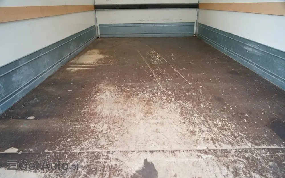 MERCEDES-BENZ SPRINTER / KONTENER / 2019 ROK 