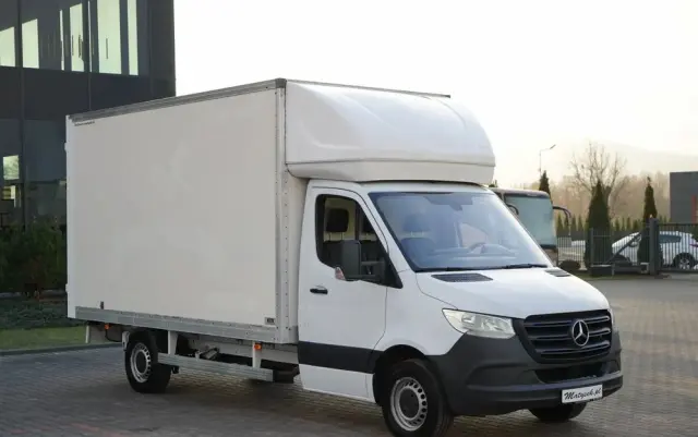 MERCEDES-BENZ SPRINTER / KONTENER / 2019 ROK 