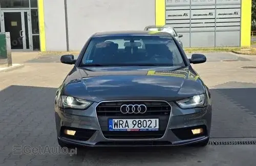 AUDI A4 