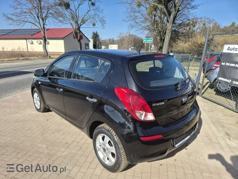 HYUNDAI I20 Style