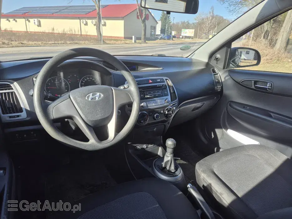 HYUNDAI I20 Style