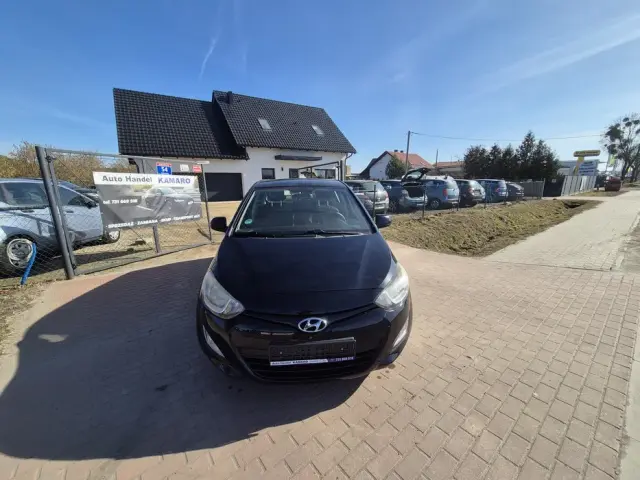 HYUNDAI I20 Style