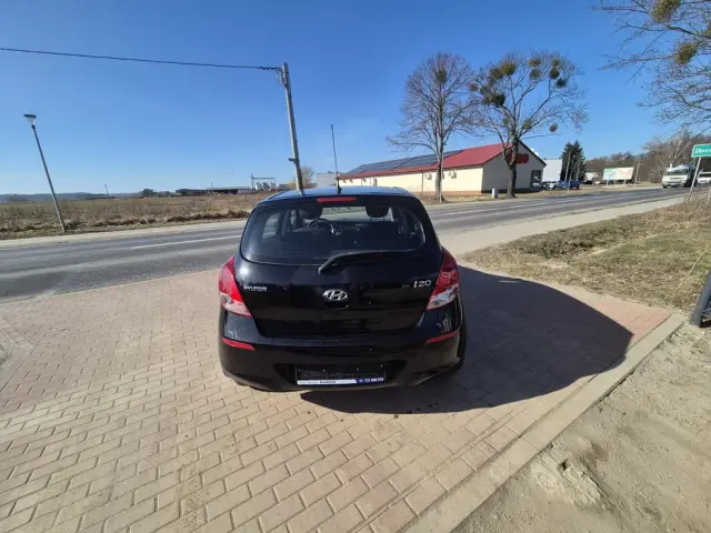 HYUNDAI I20 Style