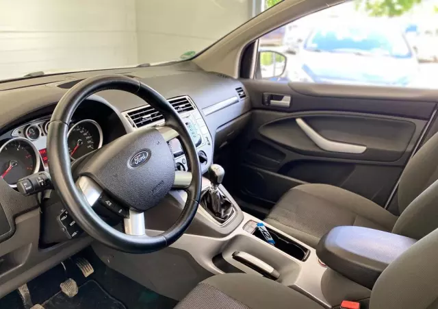 FORD Kuga 2.0 TDCi Trend