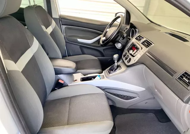 FORD Kuga 2.0 TDCi Trend