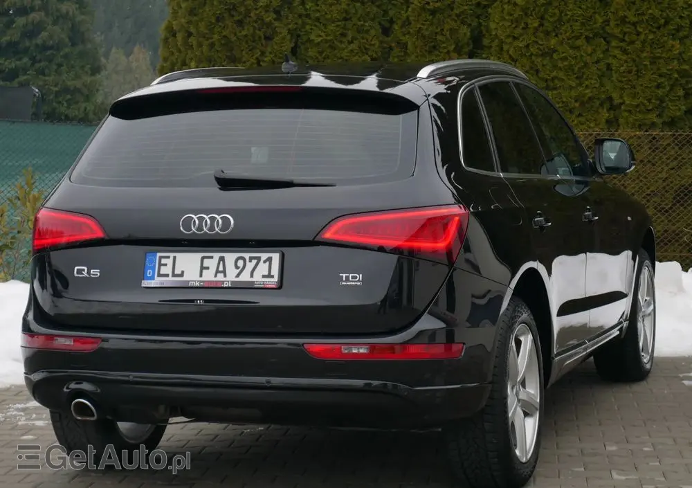 AUDI Q5 