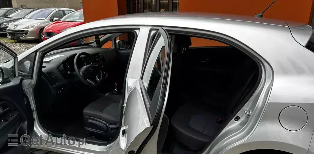KIA Rio 