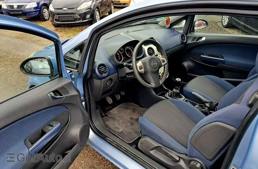 OPEL Corsa 