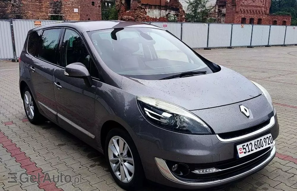 RENAULT Grand Scenic 