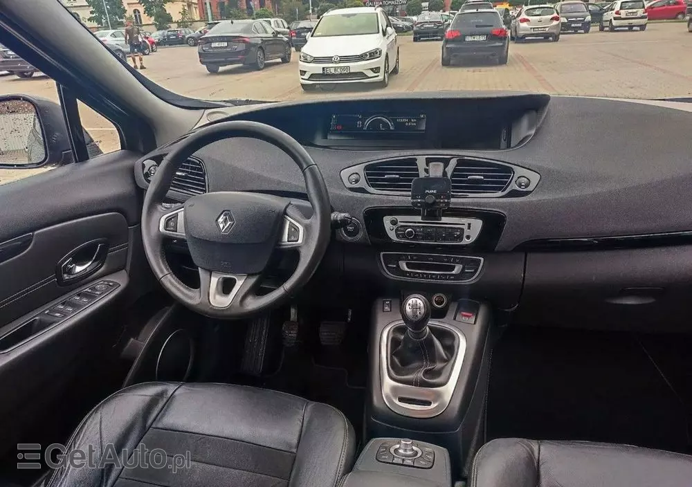 RENAULT Grand Scenic 