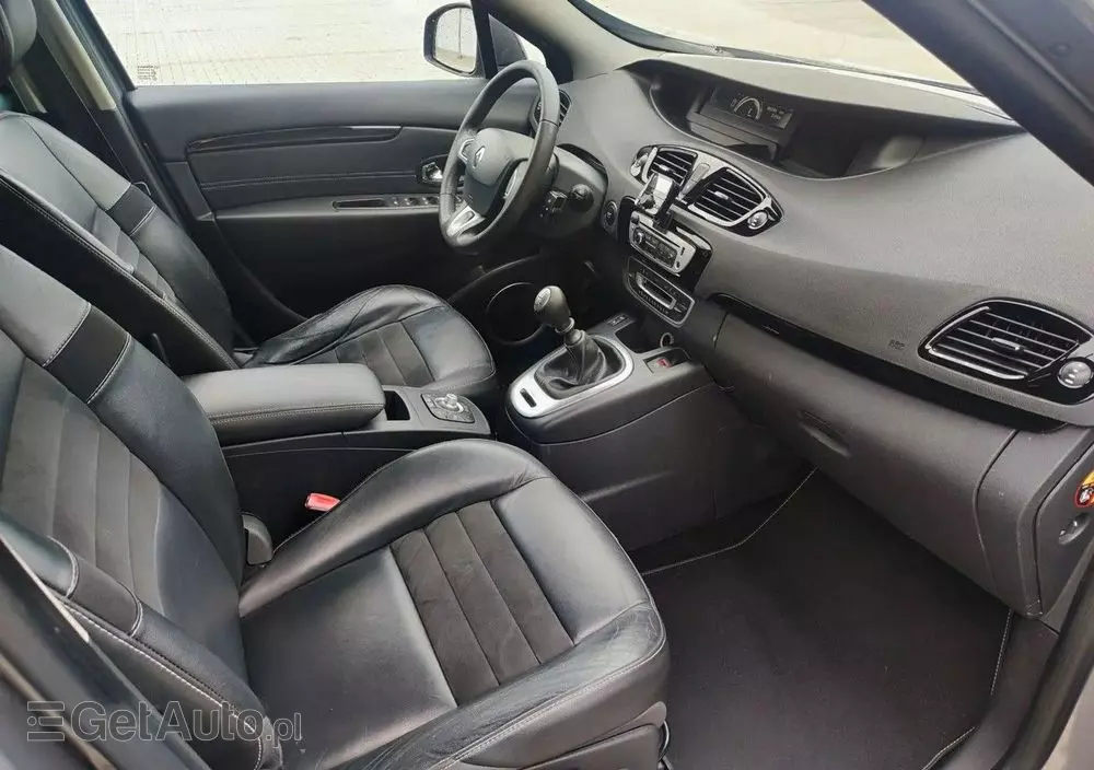 RENAULT Grand Scenic 