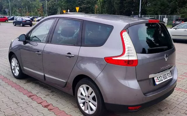 RENAULT Grand Scenic 