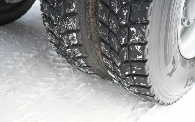 MERCEDES-BENZ ACTROS 3341 / 6x6 / WYWROTKA 3 STRONNA / EPS + SPRZĘGŁO 