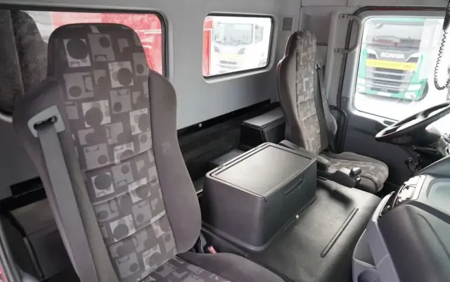 MERCEDES-BENZ ACTROS 3341 / 6x6 / WYWROTKA 3 STRONNA / EPS + SPRZĘGŁO 