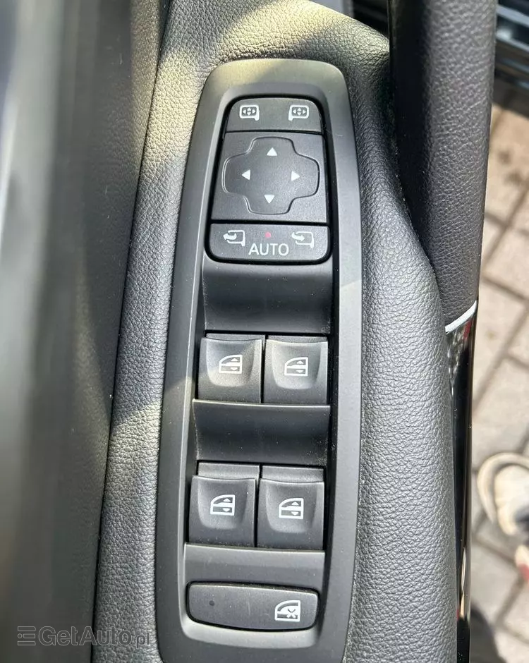 RENAULT Kadjar TCe 160 EDC GPF BUSINESS EDITION