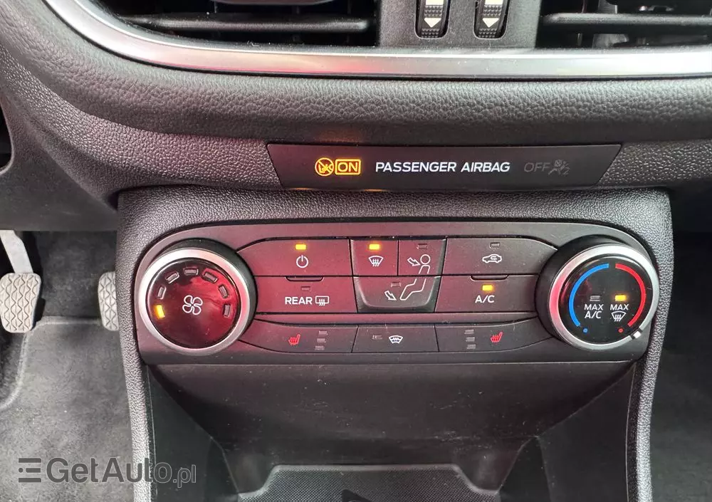 FORD Fiesta 1.1 Titanium