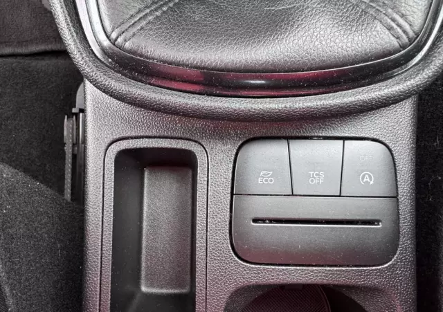 FORD Fiesta 1.1 Titanium